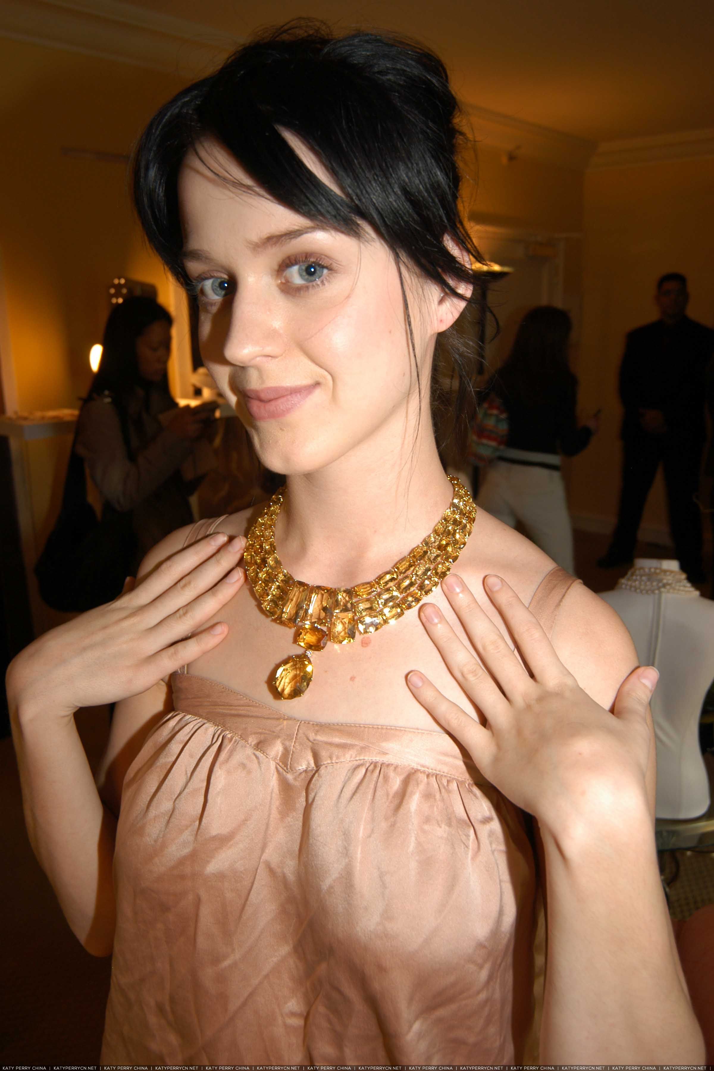 Jimmy Choo annual Oscar Collection Preview and Tea 2004