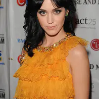 2008 Fashion Cares - Arrivals