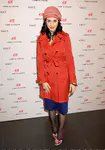 参加"Comme Des Garcons For H&M" VIP会员服饰预览