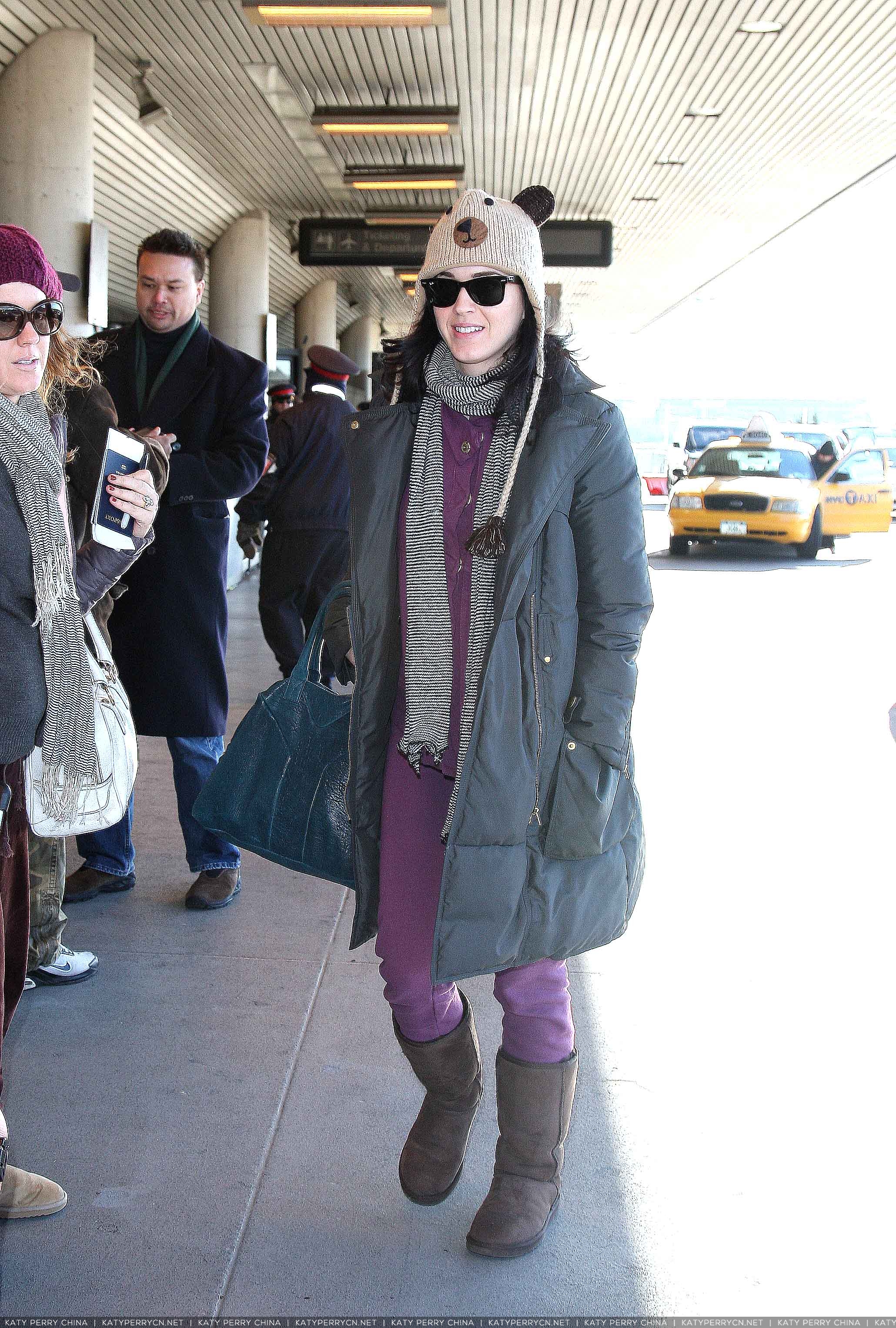 拉瓜迪亚机场 - 2008年12月13日