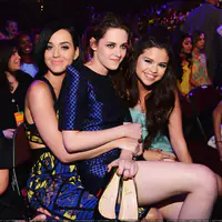 2013 儿童选择奖 | Nickelodeon's 26th Annual Kids' Choice Awards - Backstage & Audience