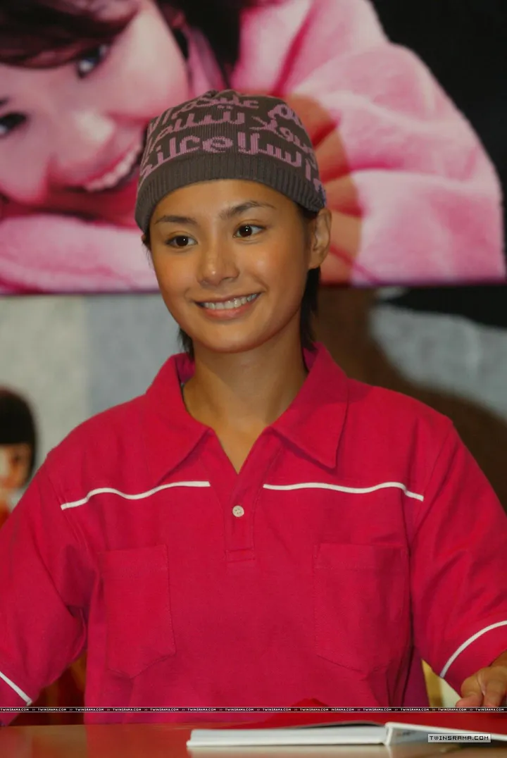 《爱上色彩之历险》写真集 香港签名会