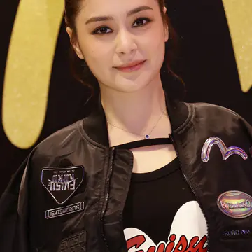 EVISU 铜锣湾时代广场新店开幕