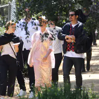 Katy Perry 和 Orlando Bloom 参加Kanye West的礼拜