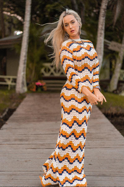 Refinery29专访凯蒂佩芮：“Electric”是一首正能量歌曲，她需要成长