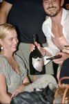 Katy Perry和Orlando Bloom在“Taverna Anema e Core”夜店饮酒唱K