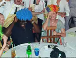 Katy Perry和Orlando Bloom在“Taverna Anema e Core”夜店饮酒唱K