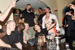 Katy Perry和Orlando Bloom在“Taverna Anema e Core”夜店饮酒唱K