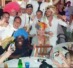 Katy Perry和Orlando Bloom在“Taverna Anema e Core”夜店饮酒唱K