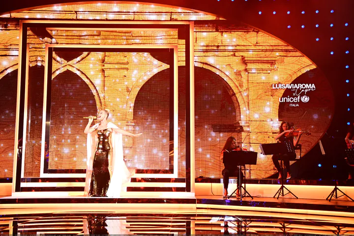 LuisaViaRoma for Unicef event - Performance