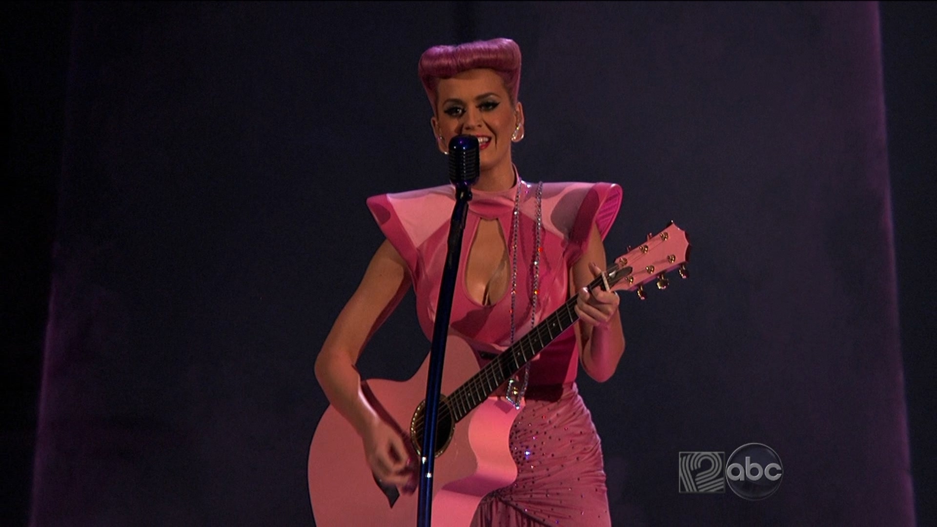 The One That Got Away (2011 American Music Awards 现场)