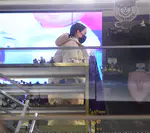 Katy Perry 和 Orlando Bloom 逛儿童玩具店 FAO Schwarz - 2022年1月28日