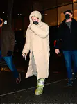 Katy Perry 和 Orlando Bloom 逛儿童玩具店 FAO Schwarz - 2022年1月28日