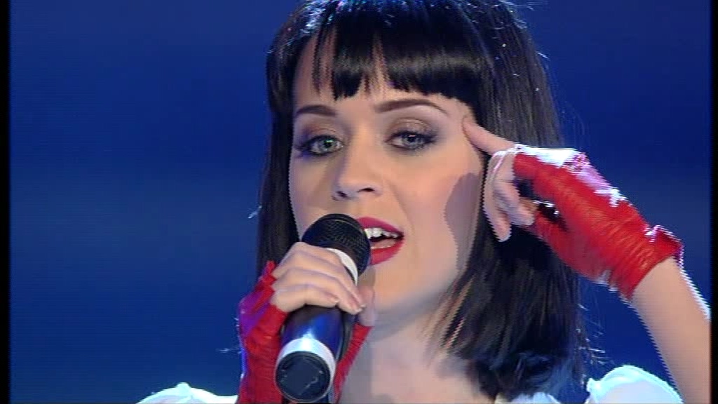 Hot n Cold (59th San Remo Song Festival 现场版)