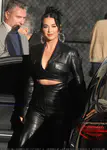 到达 “Jimmy Kimmel Live!” - 2022年2月24日