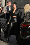 到达 “Jimmy Kimmel Live!” - 2022年2月24日