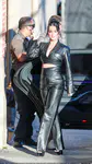 到达 “Jimmy Kimmel Live!” - 2022年2月24日