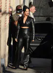 到达 “Jimmy Kimmel Live!” - 2022年2月24日