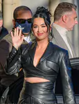 到达 “Jimmy Kimmel Live!” - 2022年2月24日