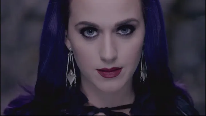 Wide Awake (音乐录影带)