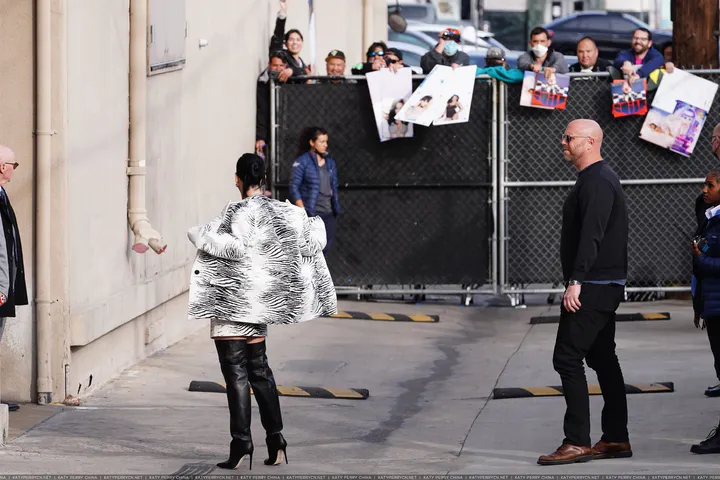 到达"Jimmy Kimmel Live"录制现场