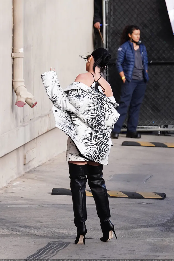 到达"Jimmy Kimmel Live"录制现场