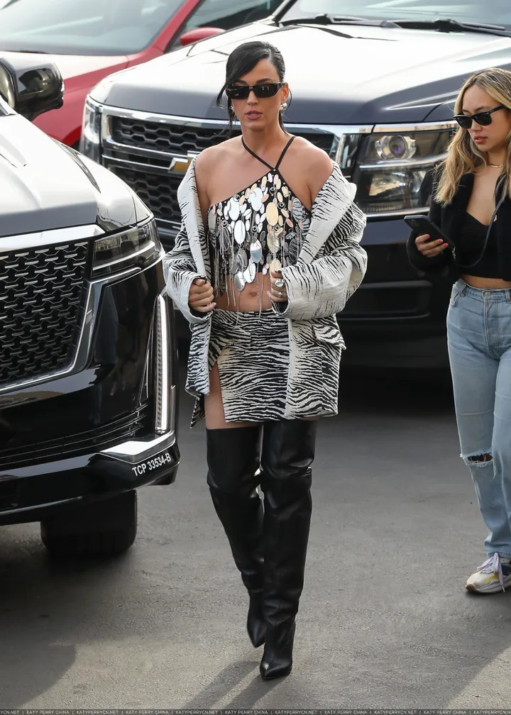 到达"Jimmy Kimmel Live"录制现场