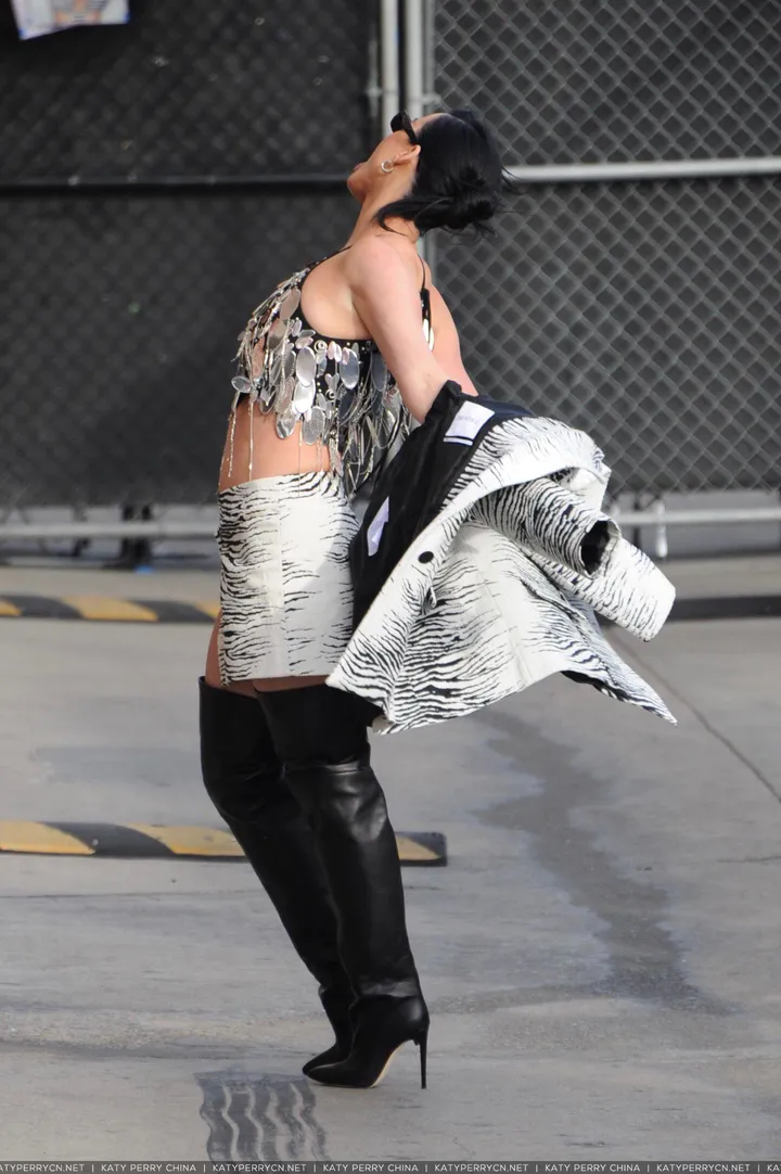 到达"Jimmy Kimmel Live"录制现场