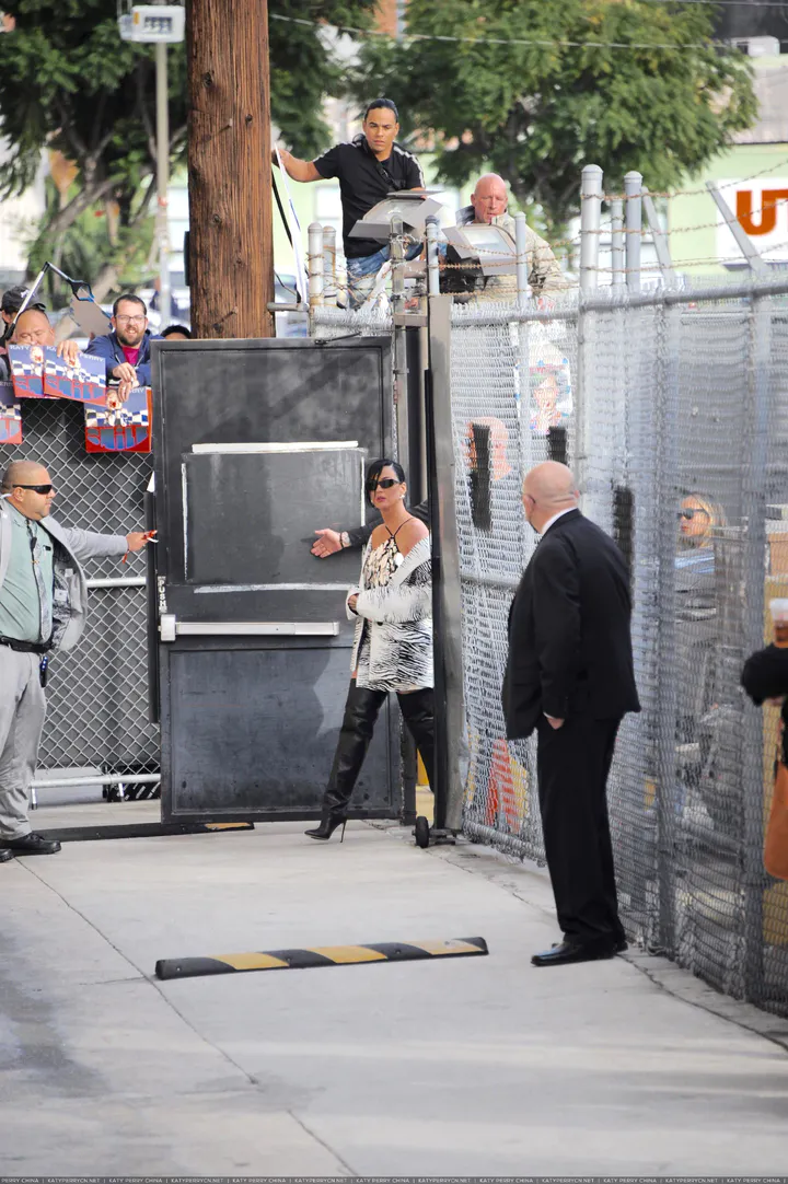 到达"Jimmy Kimmel Live"录制现场