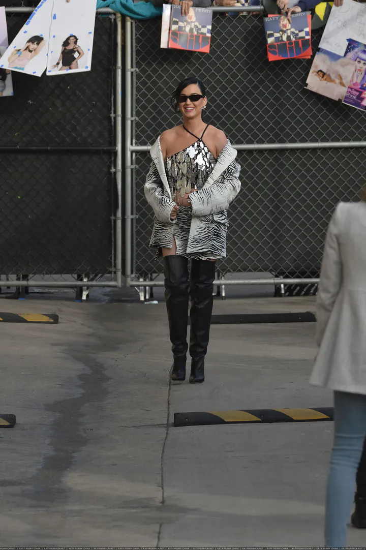 到达"Jimmy Kimmel Live"录制现场