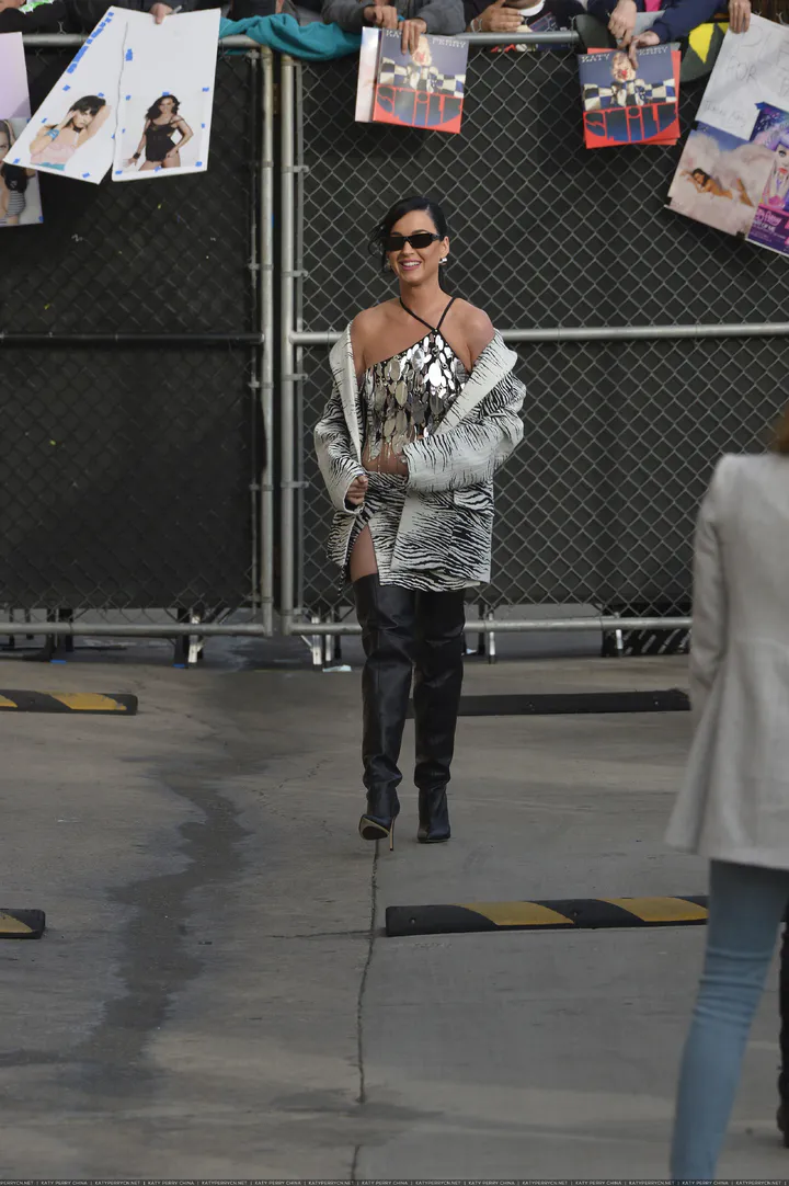 到达"Jimmy Kimmel Live"录制现场