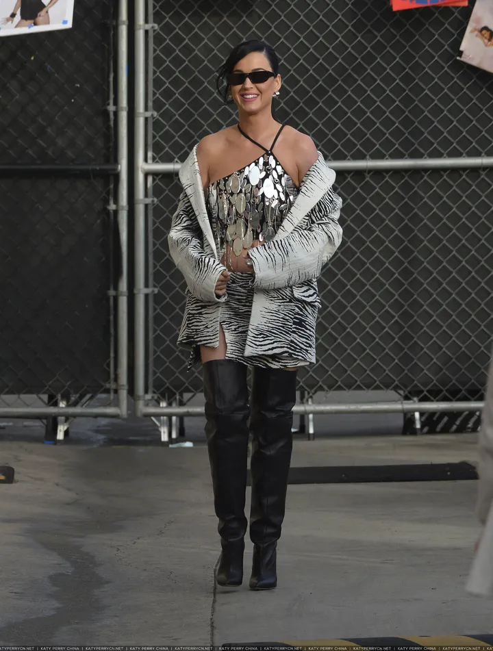 到达"Jimmy Kimmel Live"录制现场