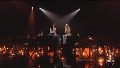 Katy Perry & Haven Madison - By The Grace Of God / Still Need You (美国偶像决赛)