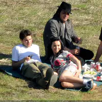 凯蒂佩芮拍摄新的音乐录影带《Thinking of You》