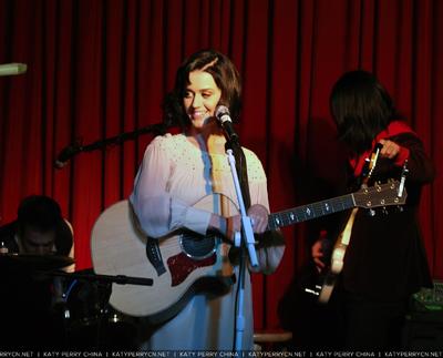 The Hotel Café 演出