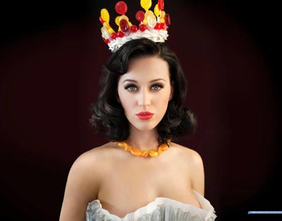 Teenage Dream - 专辑宣传照