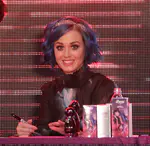 香水 Purr 菲律宾记者会