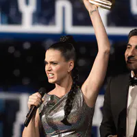 第15届 法国 NRJ 音乐奖 - 领奖