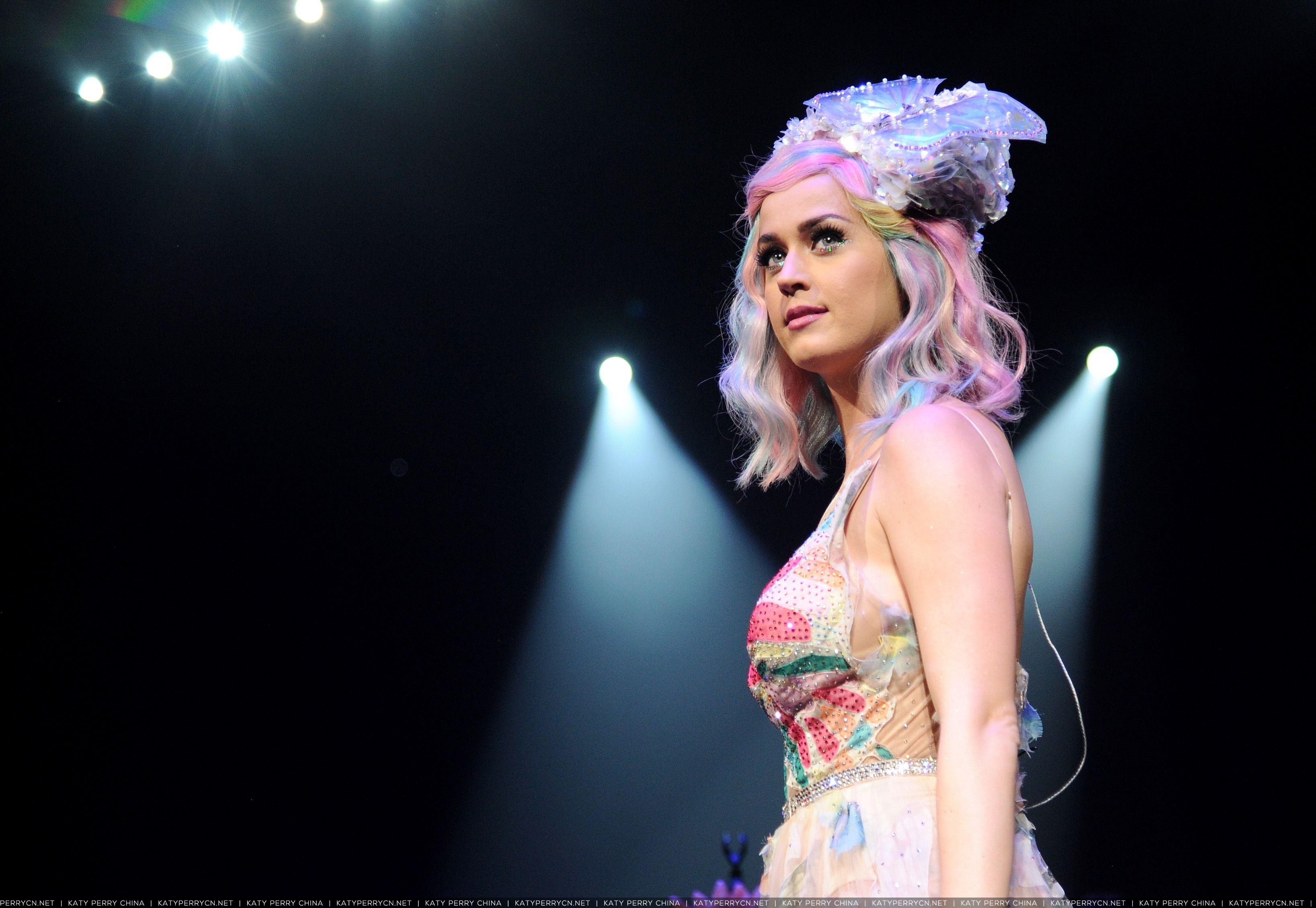 The Prismatic World Tour | Washington, DC - June 24, 2014