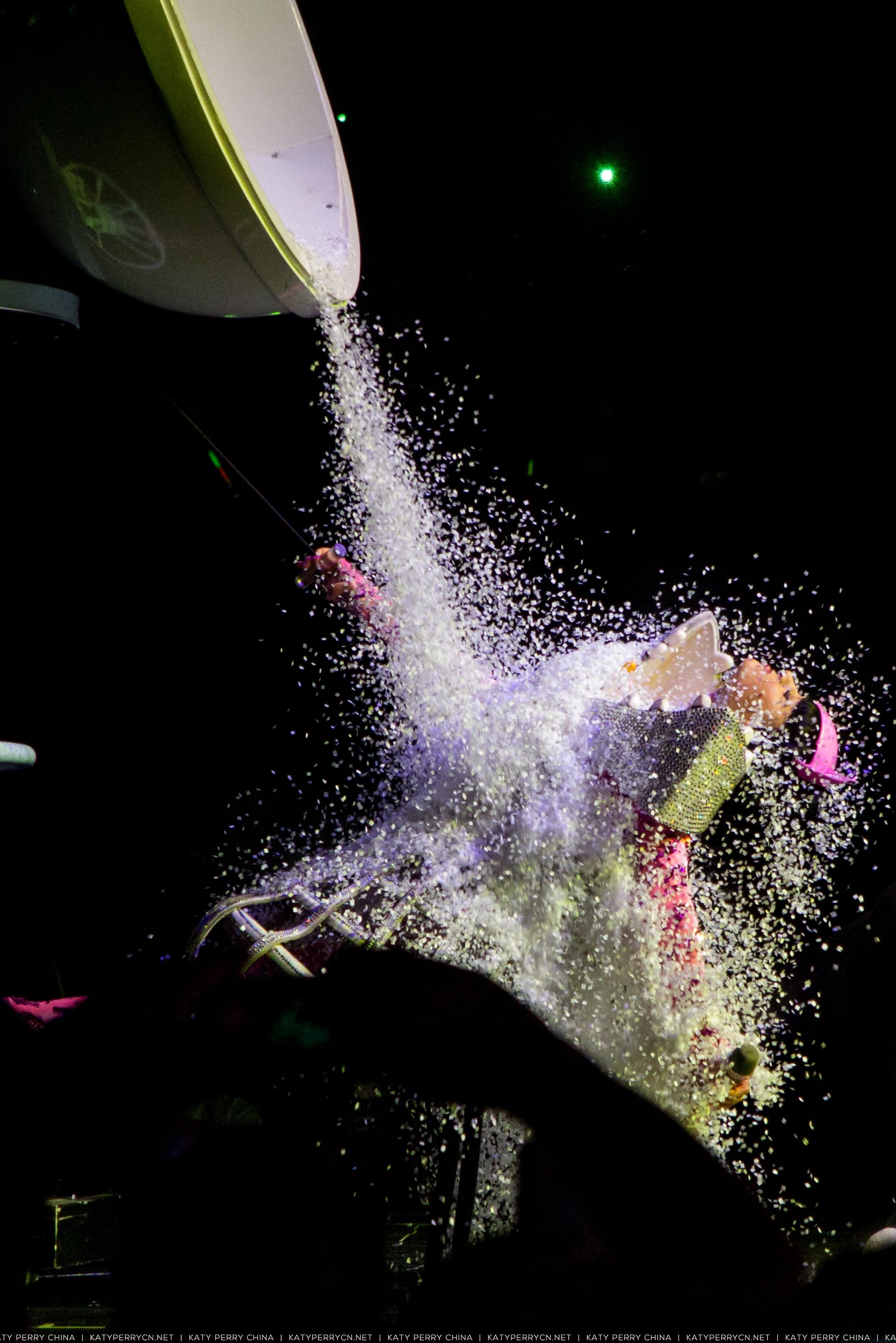 The Prismatic World Tour | Anaheim, CA - September 17, 2014