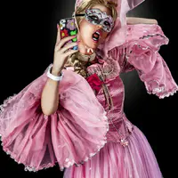 Birthday - 音乐录影带写真