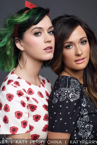 Billboard - Lauren Dukoff (2014)