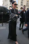 凯蒂佩芮下午抵达L'Avenue餐厅用午餐