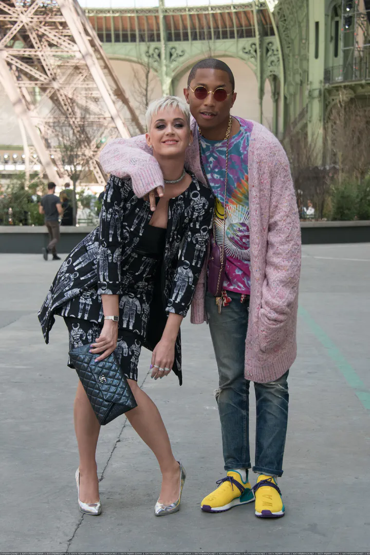 Chanel Haute Couture Fall/Winter 2017-2018 Show - Paris Fashion Week