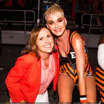 Swish Swish - 音乐录影带剧照