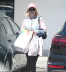 Katy Perry在洛杉矶购买小丑服装