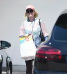 Katy Perry在洛杉矶购买小丑服装