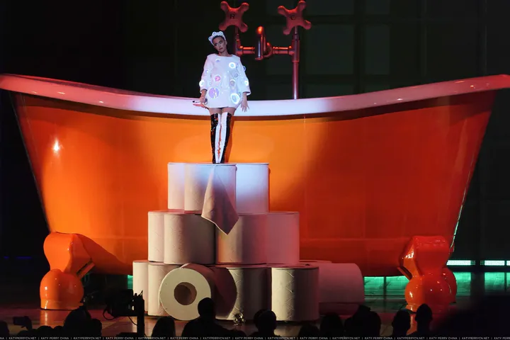 Play | November 4, 2023 (Final Show)