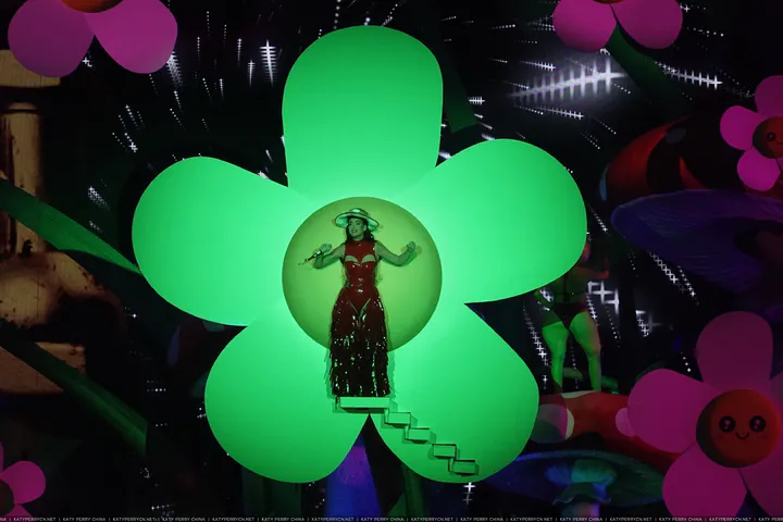 Play | November 4, 2023 (Final Show)