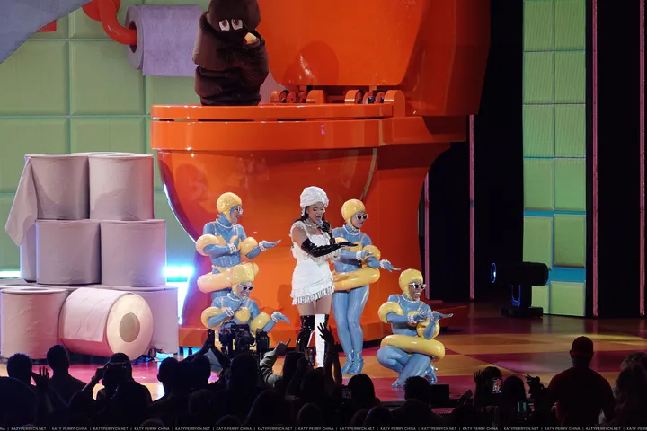 Play | November 4, 2023 (Final Show)